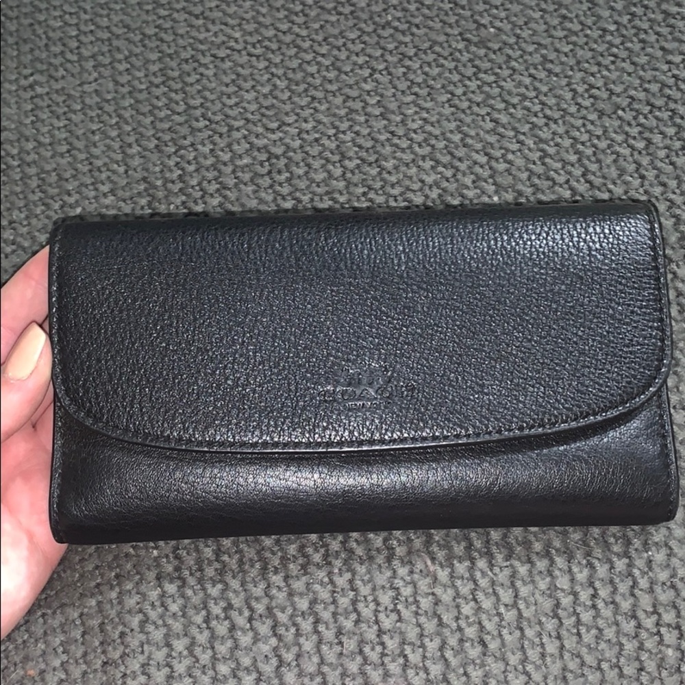Like new coach wallet‼️‼️‼️
